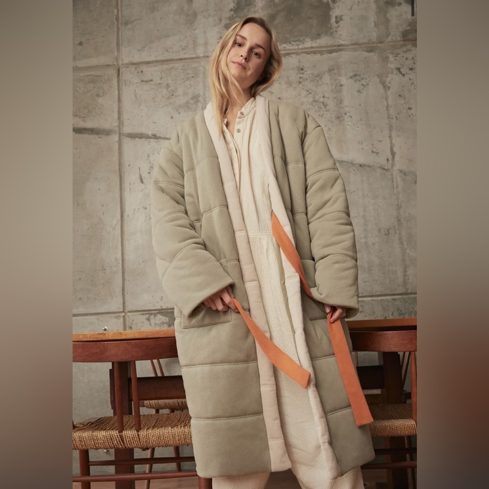 OFFHOURS Homecoat (robe), OS